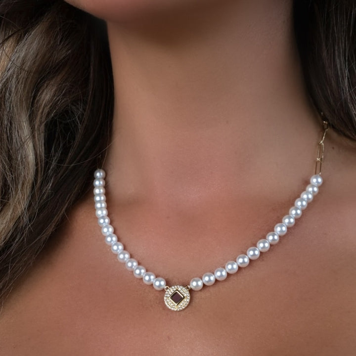 Half Link Pearl necklace