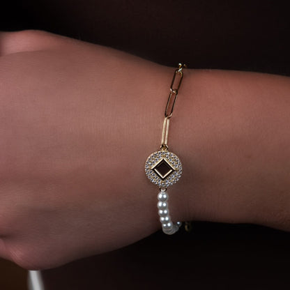 Half Link Pearl Bracelet
