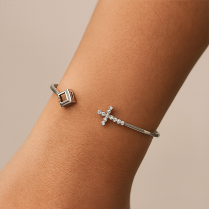Spirit Cross Gold Bangle with Diamond 0.2 carat (Color: G, Clarity: VS)