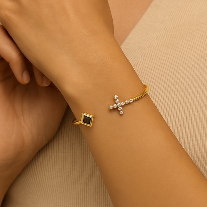 Spirit Cross Gold Bangle with Diamond 0.2 carat (Color: G, Clarity: VS)
