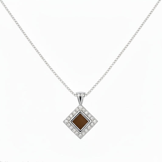 Bond Necklace