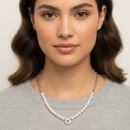 Half Link Pearl necklace