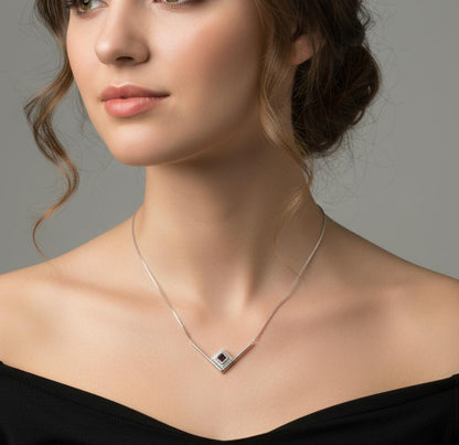 V Necklace