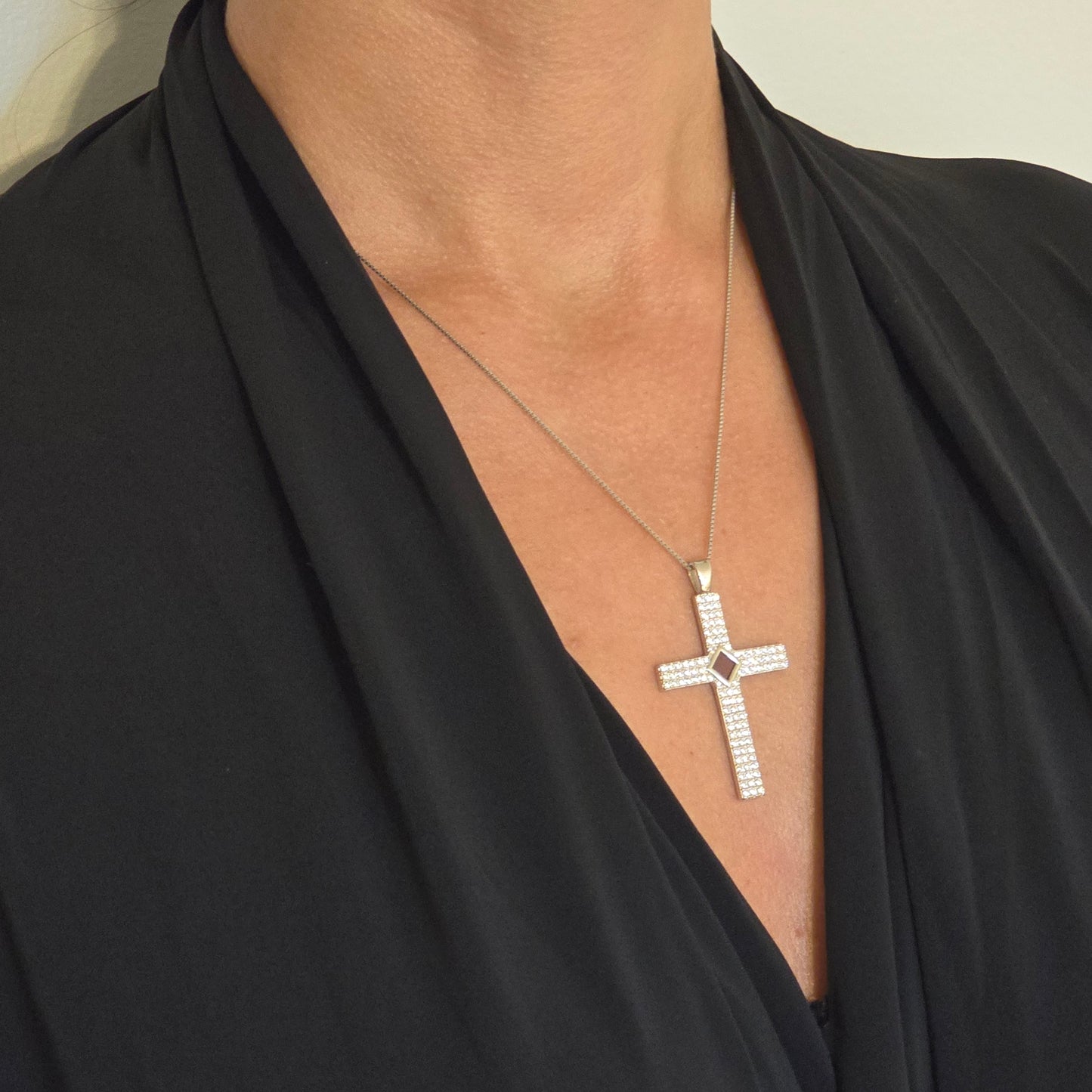 Gemstone Cross  Gold with Diamond 1.1 carat (Color: G, Clarity: VS)