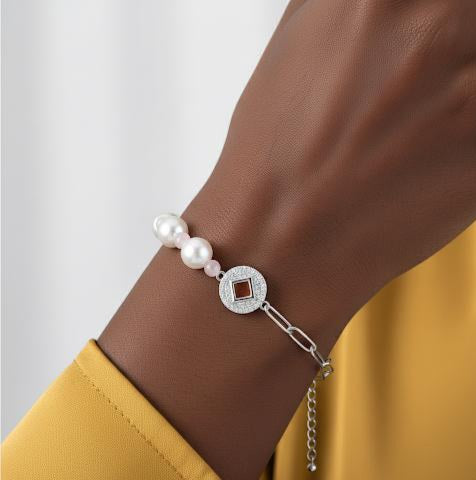 Graceful Harmony half Link Pearl Bracelet